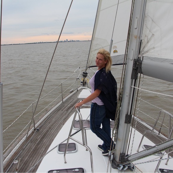 Meet your Posher, Anna - Picture 12 of 14